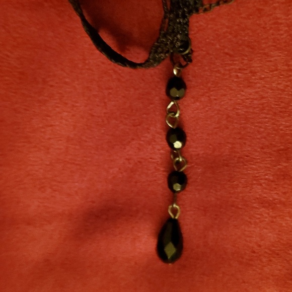 *NWT* Hot Topic's Cosmic Aura Black Lace Beaded Choker - Picture 6 of 16